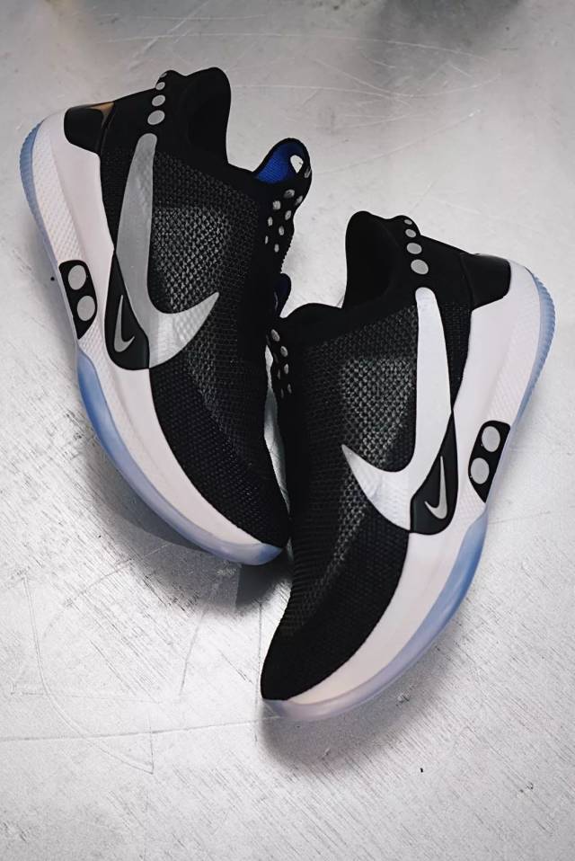 nike adapt コレクション bb 開 箱