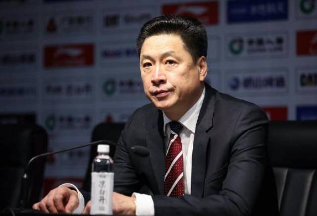 李春江罕见两次发飙!客场5分输辽宁 他的一举动却获球迷点赞