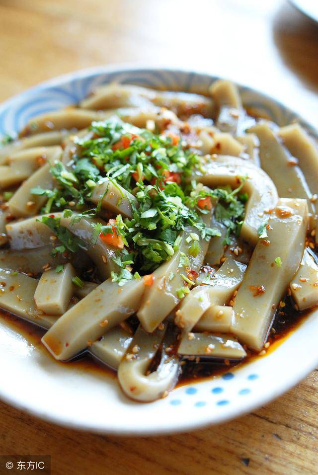 地方一绝:令人垂涎三尺的巧家凉粉