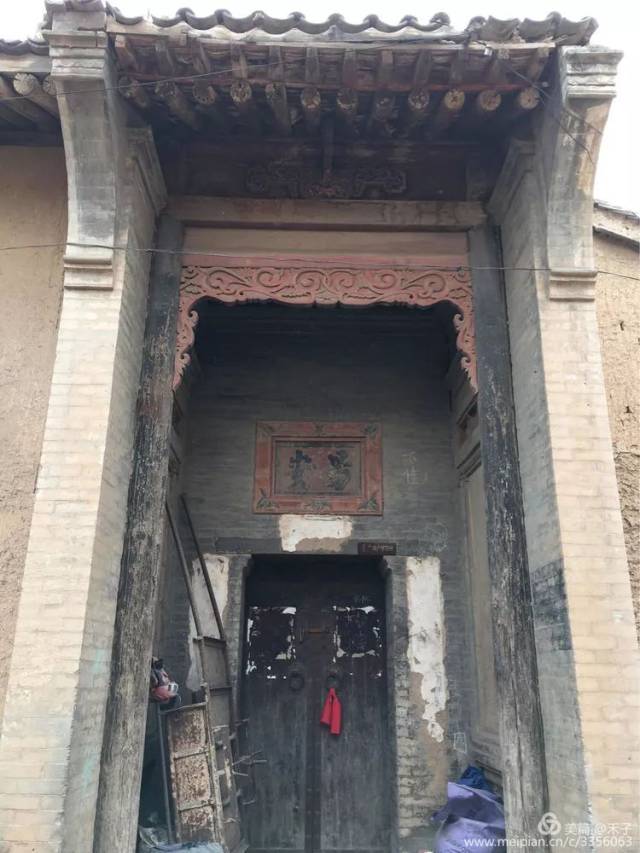 稷山一老乡在坞堆村拍到的!这个习俗你们村有吗?