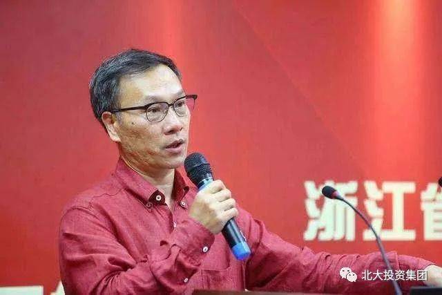 这个马云背后的男人,曾月薪82元被女友甩,如今