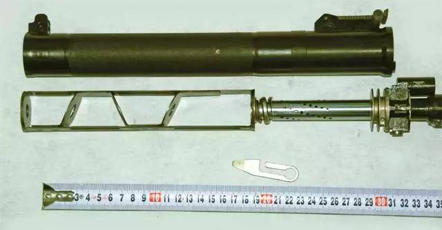 vss狙击步枪的一体式消音器的内部构造