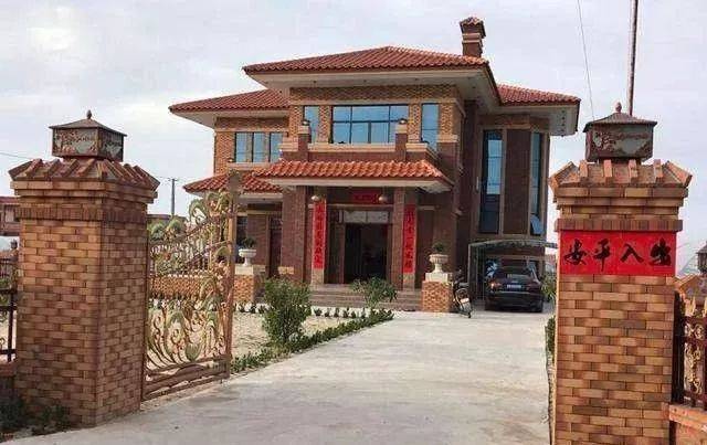 农村建别墅,想看实景图?20款建房实拍,便宜的20万, 贵的500万!