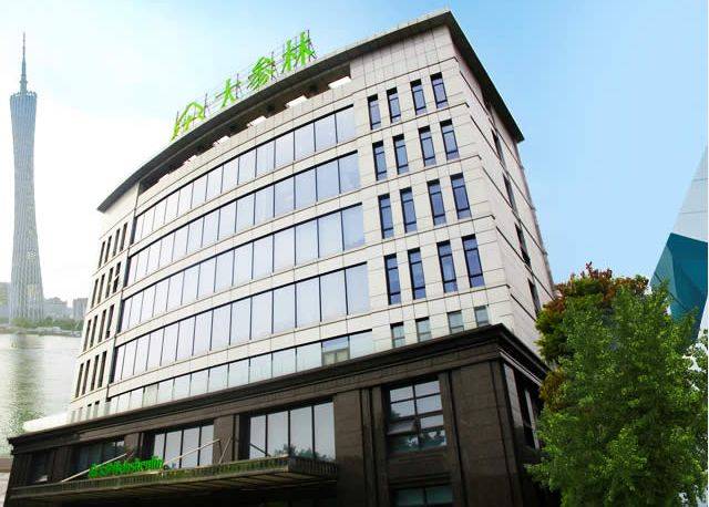 3年开店近2000家,大参林内生性增长强劲