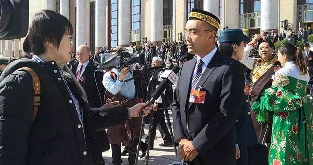 3月5日,出席第十三届全国人民代表大会第二次会议的我省代表马福昌