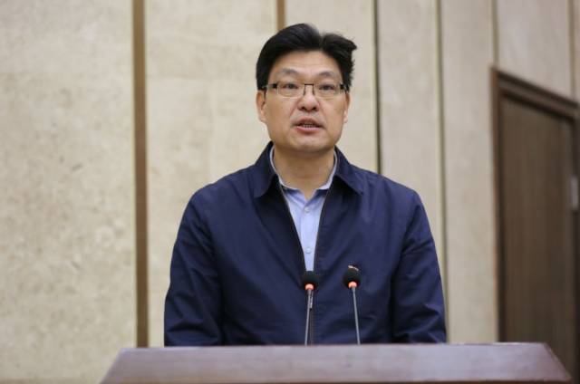 第二组 开封局党组书记,副局长 薛兆武第一组围绕刘金山书记的工作