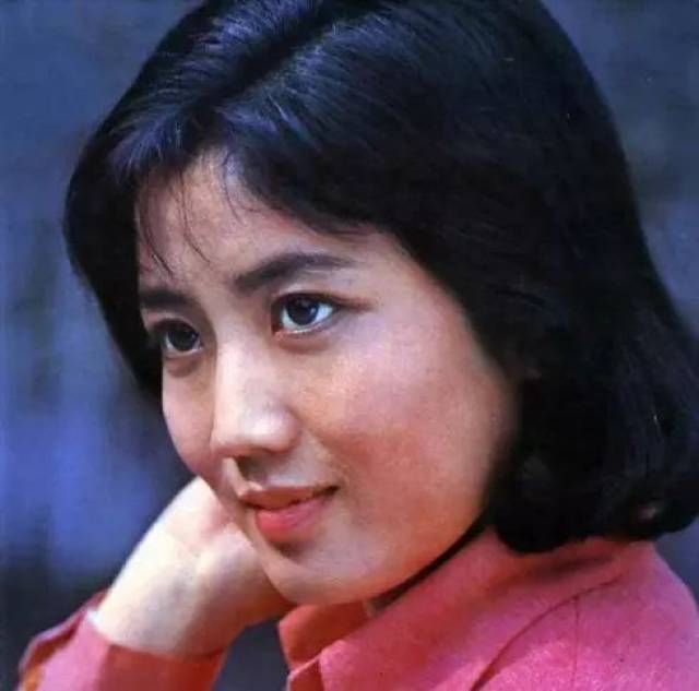 80年代美女李秀明主演春苗红遍全国38岁息影太可惜