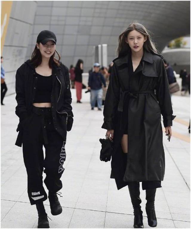 皮衣配黑丝,春季这样穿,男生女生看了都爱!