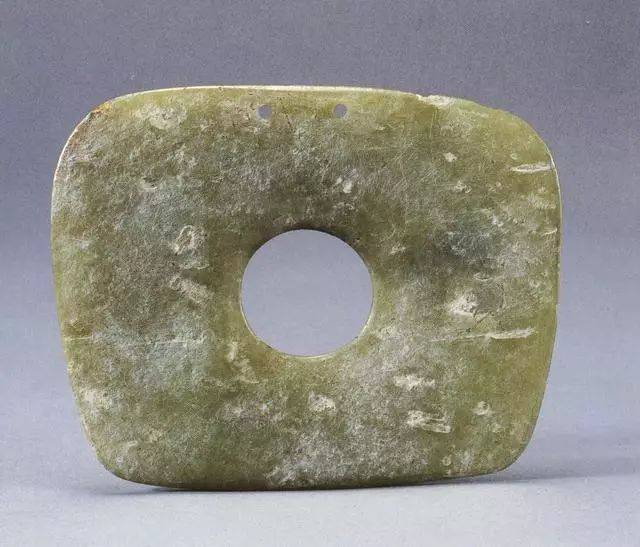 古玉界:高古玉形成五彩斑斓多种沁色的原理是什么?