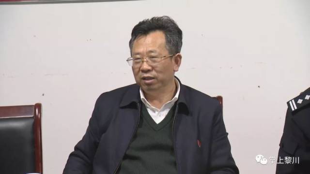 县委书记聂仕雄调研森林公安工作