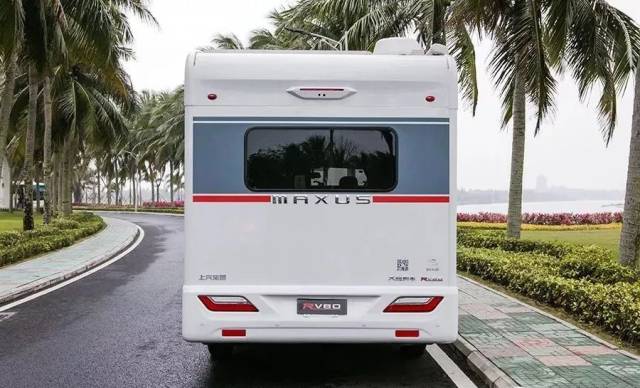 新车曝光开启新标杆之作上汽大通rv80c型小额头房车