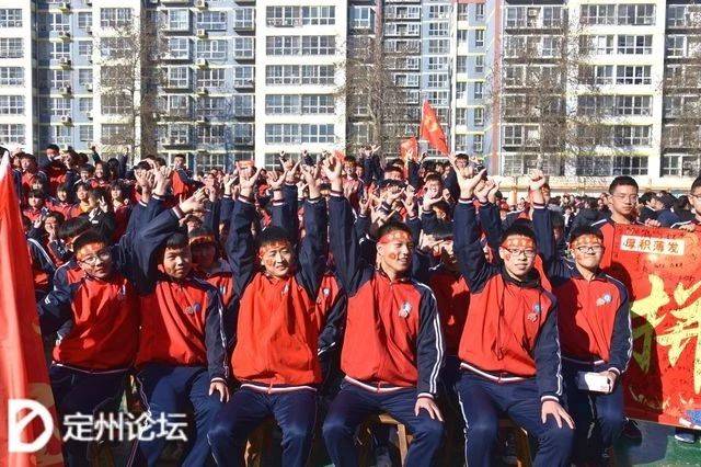 启明中学新篇章：科技赋能教育创新