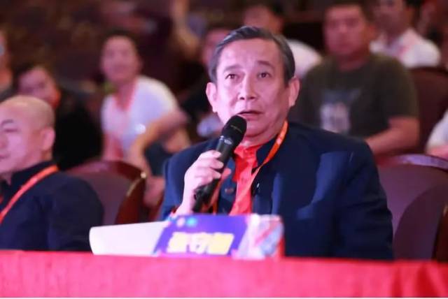 潘志涛:中国著名舞蹈家,北京舞蹈学院教授,硕士生导师