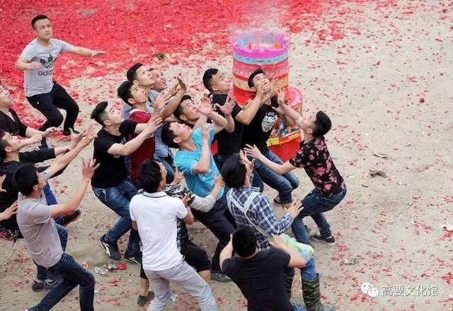 放花炮抢彩头!多图带你感受活道镇姚村花炮节