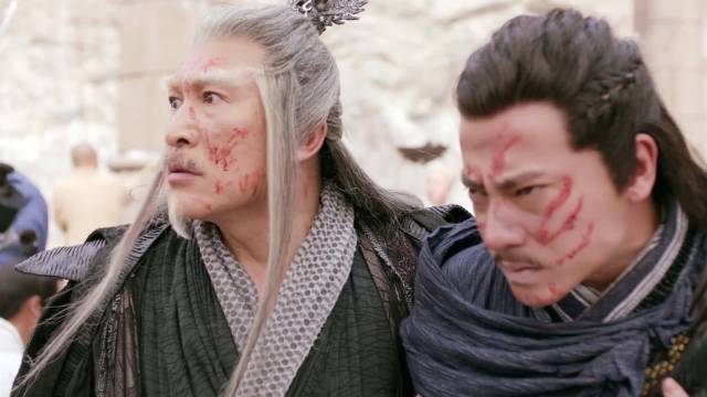 把张无忌换成杨过,光明顶之战会怎样?杨过:排好队,一个一个来