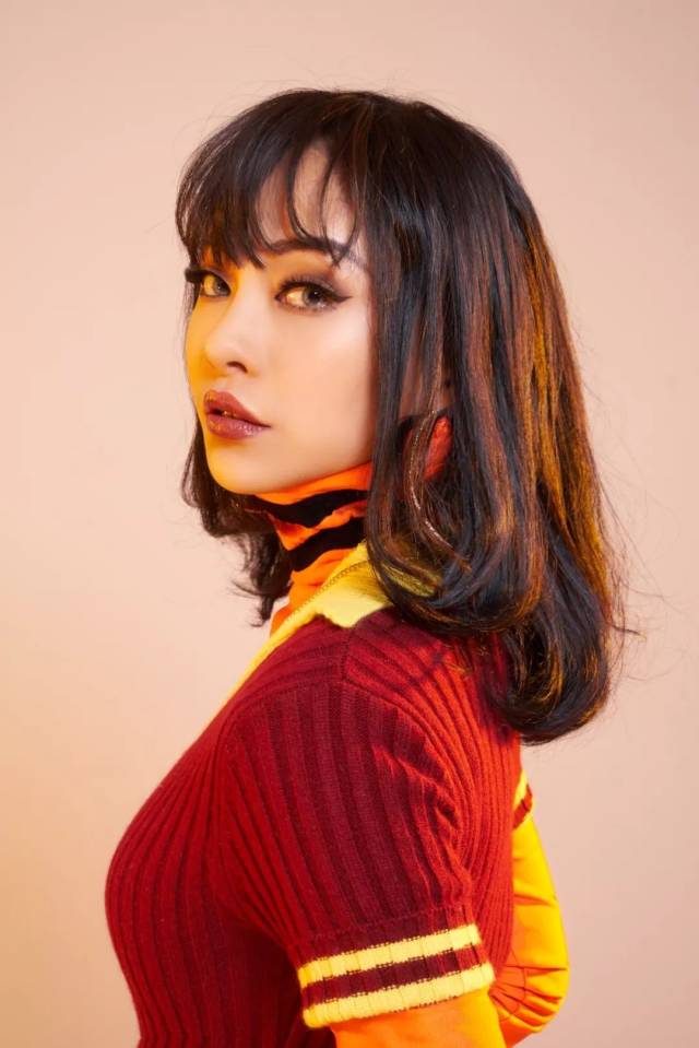 03.21#颈椎暴动# 在她们的现场没人舍得停下抽烟