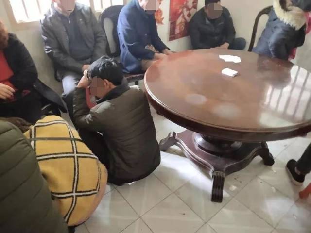 漳州警方成功捣毁赌博窝点!速破入室盗窃案!抓到骗婚女子!_手机搜狐网