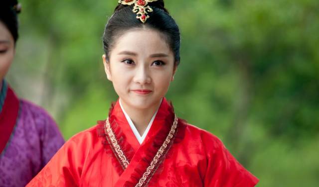 郭萱在剧中饰演齐国公主银姜