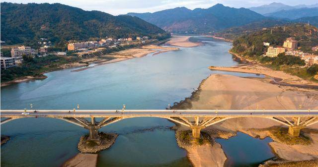 原来从航拍的角度看潮客特色小镇,留隍真美