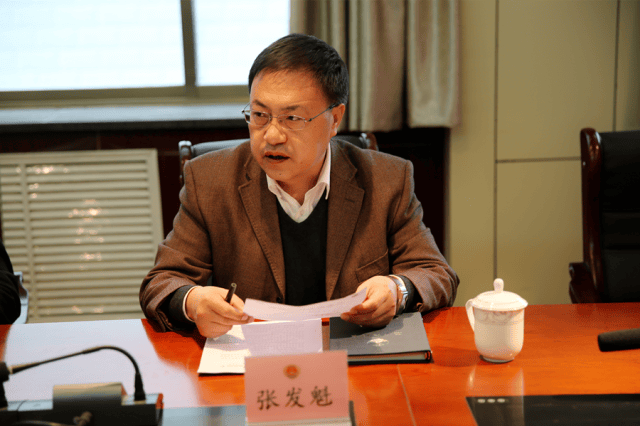 督导组组长李保岗副检察长在座谈会上向参会人员介绍了开展本次督导