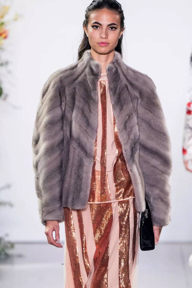 2019年皮草流行趋势纽约时装周