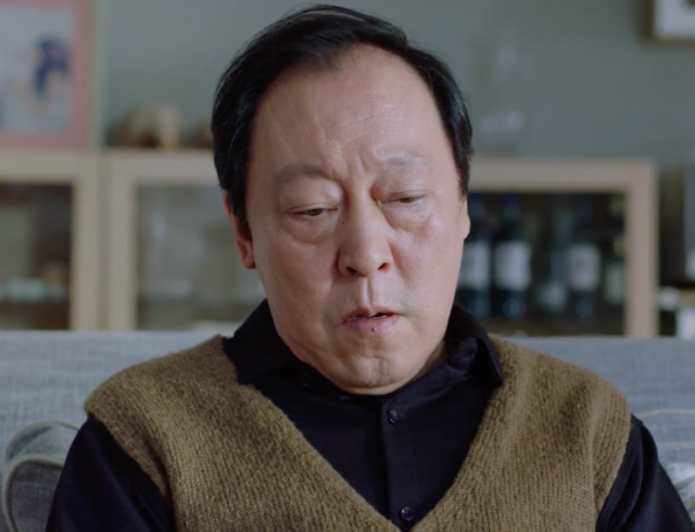 苏大强成"带货王",同款夹克马甲网上开售,销量成最大亮点_手机搜狐网
