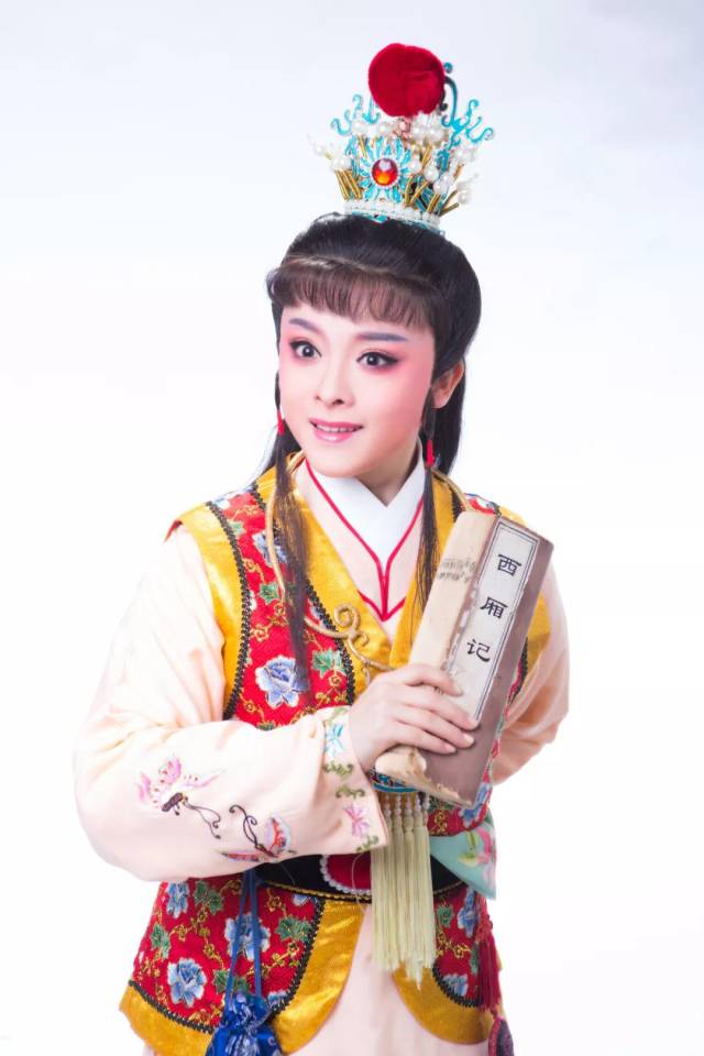 郭茜云饰贾宝玉