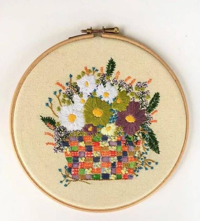 刺绣| 这些逼真的花篮,只需几种简单的刺绣针法,作品 图纸
