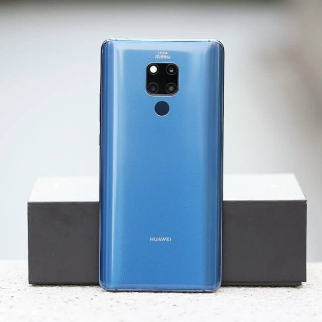 最便宜的华为5g手机来了:5000毫安电池!和小米相差500
