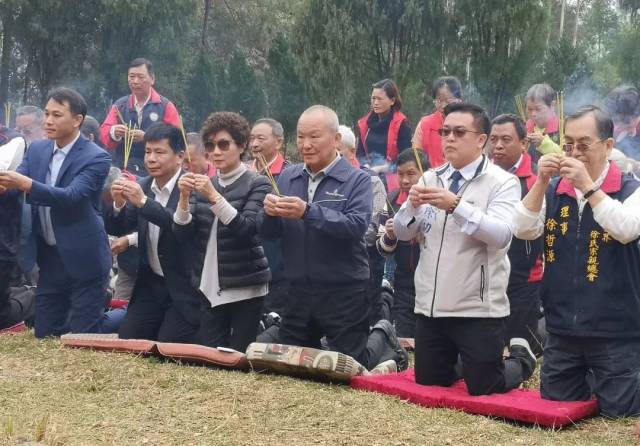 原乡的徐氏宗亲对徐耀昌等苗栗宗亲返乡祭祖特别重视,早早地准备好了