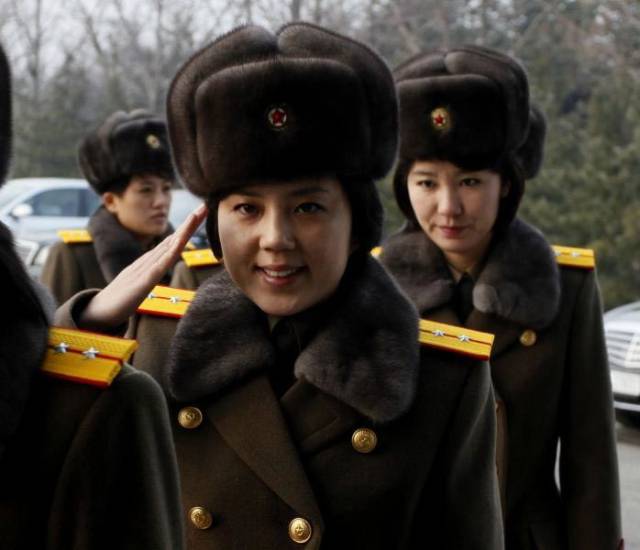 朝鲜牡丹峰演员照片图片