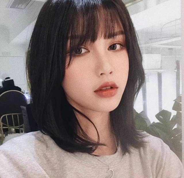 高俊熙,刘雯的"流苏发","小姐姐头"火了,是时候该剪短发了!