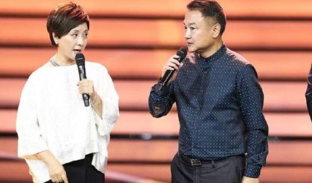 《天龙八部》《还珠格格》《我爱我家》:经典剧主创上综艺成风