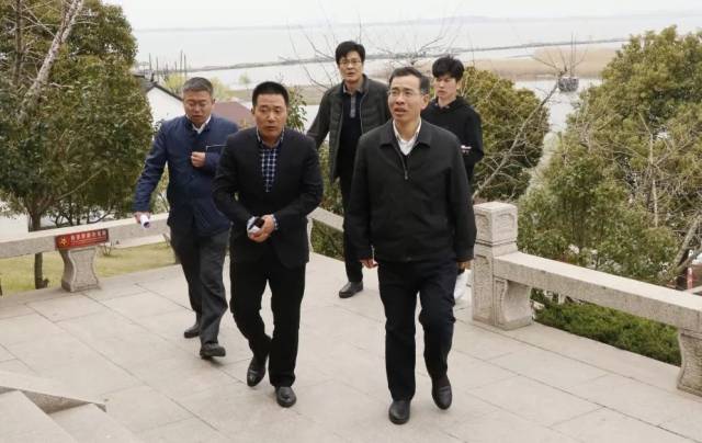 市委宣传部副部长黄锡明率队赴光福镇调研