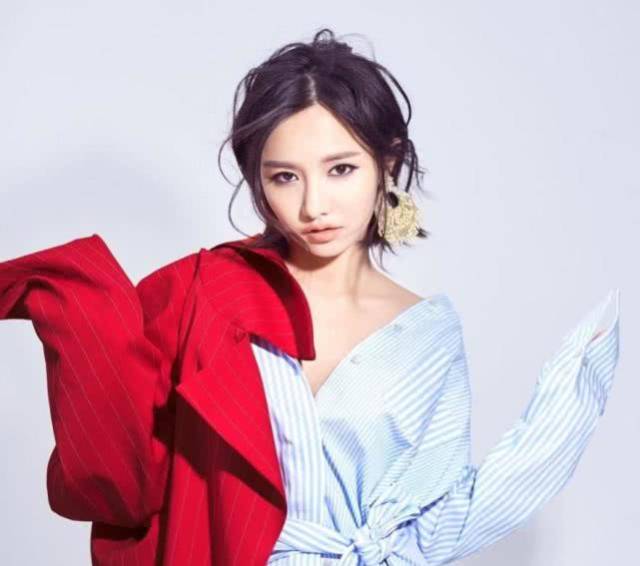 miss小姐将不再主播游戏,转行新身份让人认可,啥时候结婚?