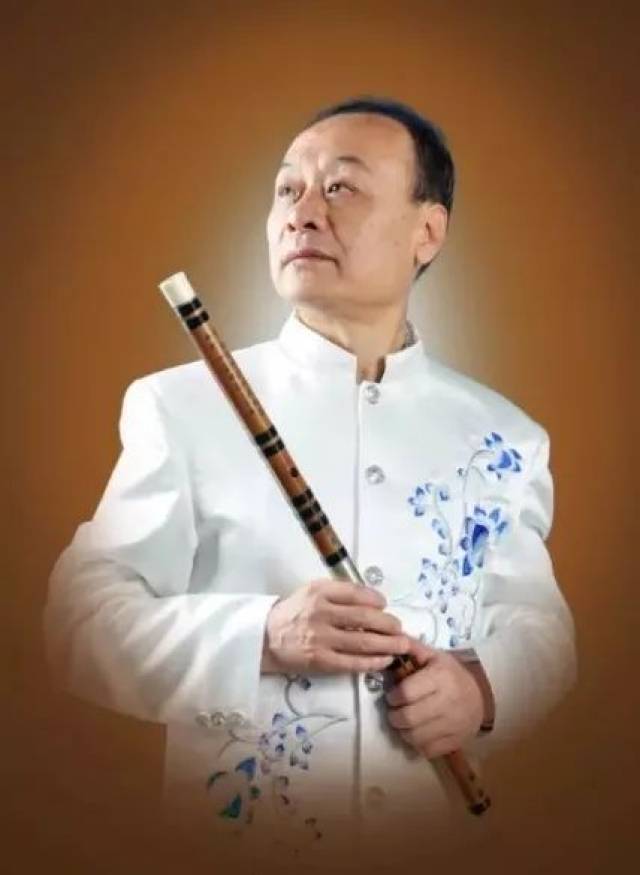 姚笛先生更多作品:演奏:姚笛作曲:宁保生笛子独奏曲《春到湘江》作曲