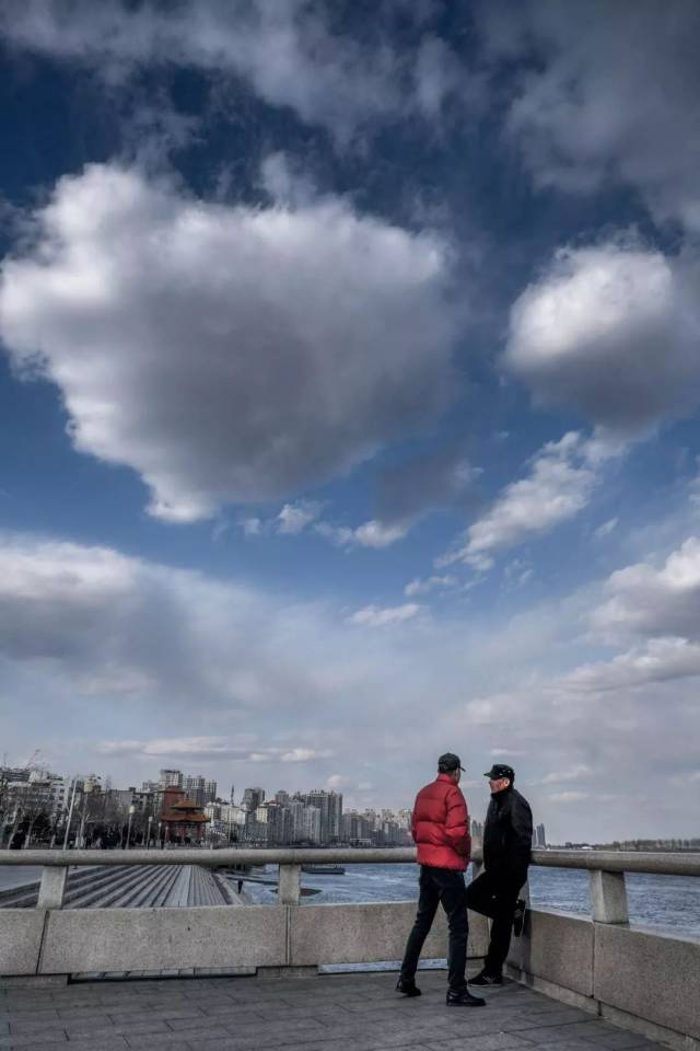 最高气温抚顺,铁岭,康平,法库,桓仁,宽甸,彰武5到6℃,葫芦岛市区,兴城