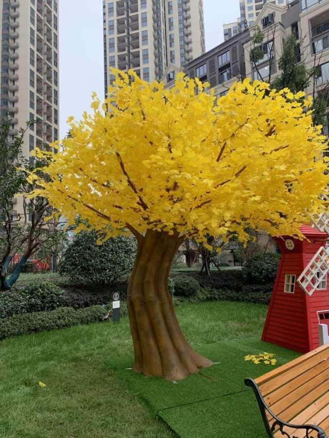 圣缘景观仿真银杏树满地翻黄银杏叶忽惊天地告成功