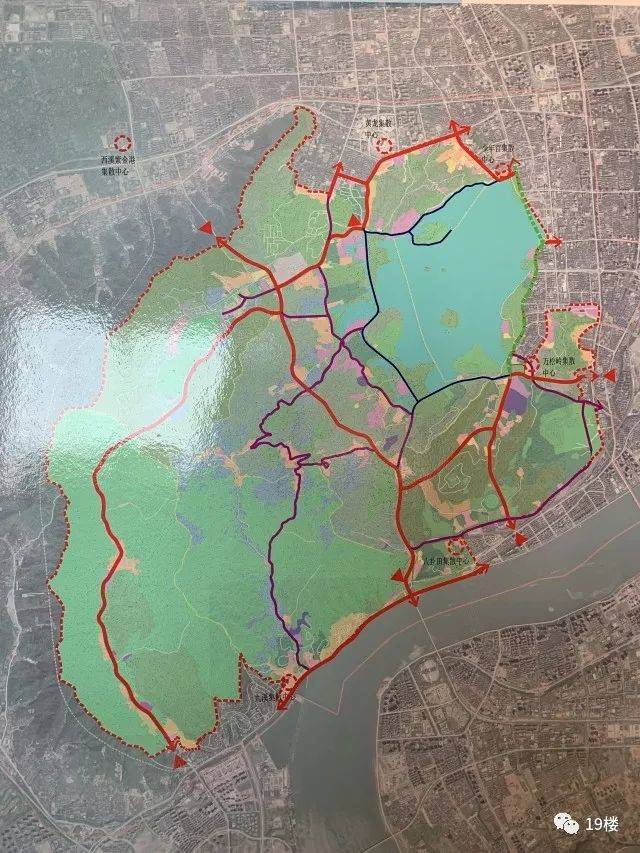 目前,杭州西湖风景名胜区正在实施的是2005年经国务院批复同意的