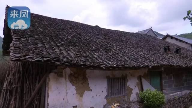 航拍旧司镇| 全区一幅画 一村一张图