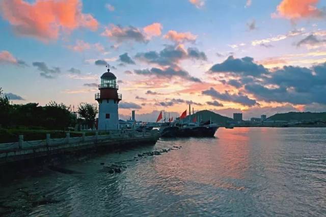 如今的镇海沿江路所在位置,就是在宋代时,"东则倭人,北则高句丽""商舶