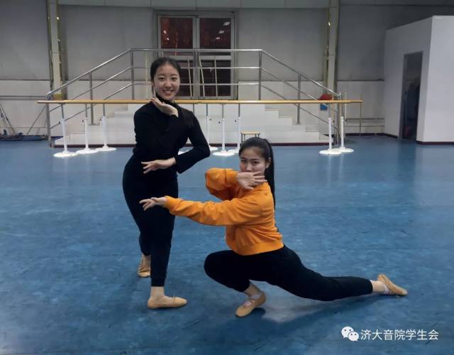 济南大学2019年学生活力健身操大赛音乐学院