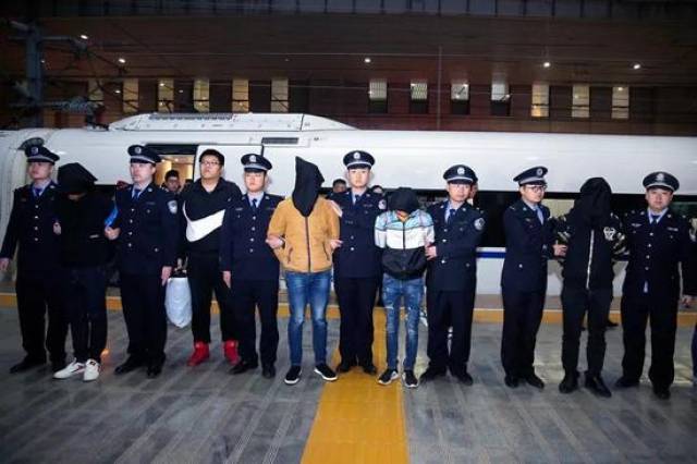 东城分局专案组根据案件进展将案件层报省厅刑侦总队,公安部后,被公安