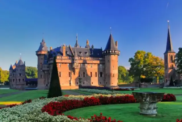 去世界五大最美城堡,感受童话王国的浪漫气息