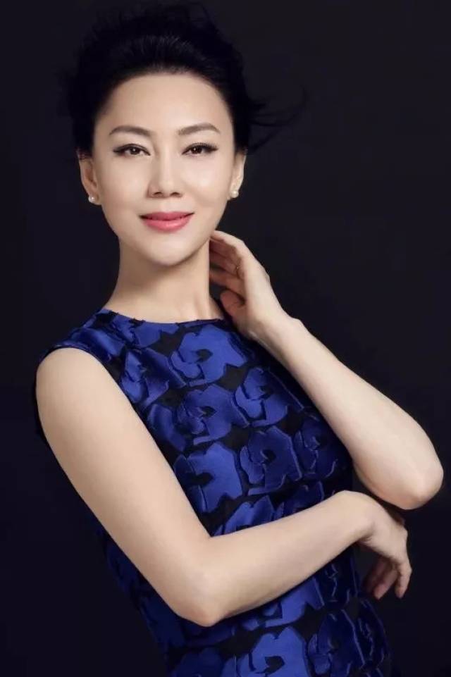 艺人之家专访胡彩虹那年花开月正圆妈妈下了手术台直冲拍戏现