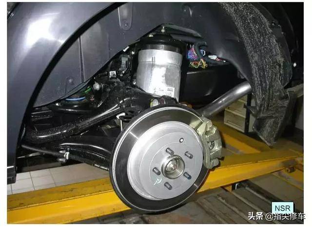 陆虎空气悬挂系统