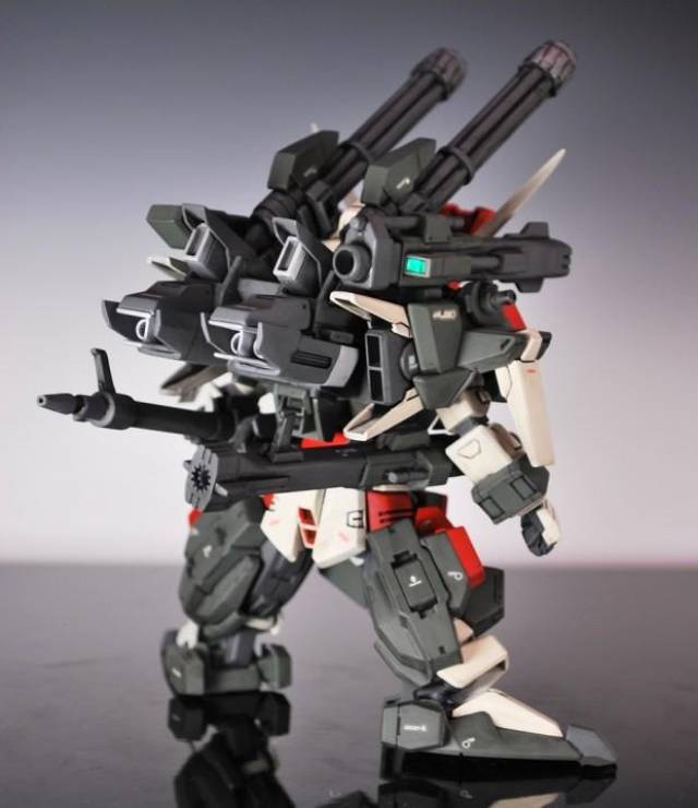 sd全装备暴风高达