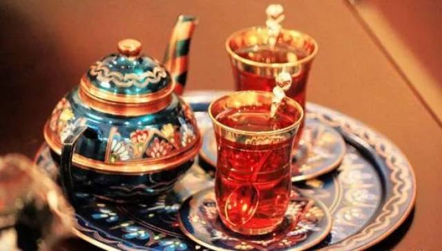它们和红茶,咖啡一样都是阿拉伯文化的一部分
