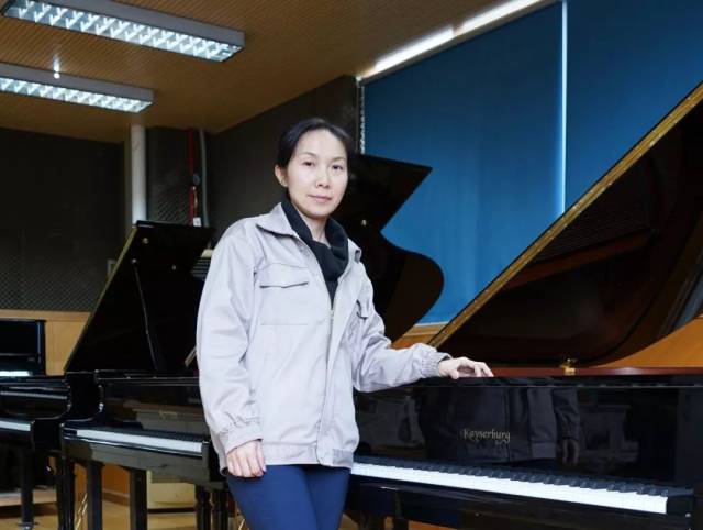 李建萍:巾帼匠心 为钢琴走向世界披上盛装_手机搜狐网