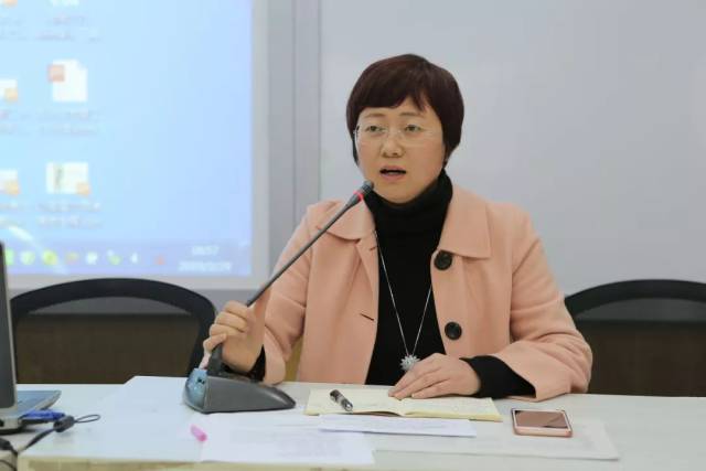 分别由松江区语文特级诸灵康老师,华东师范大学王沛教